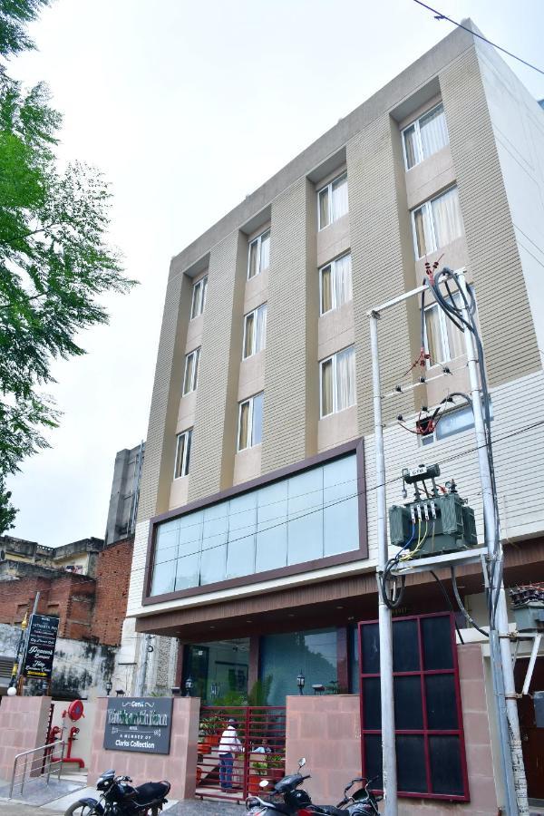 Hotel Yatharth Inn 瓦拉纳西 外观 照片