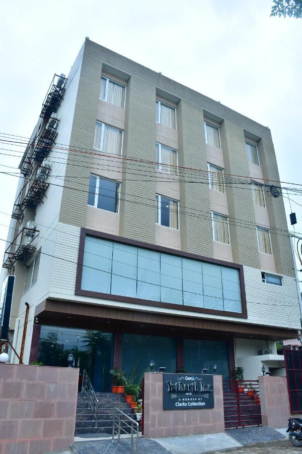 Hotel Yatharth Inn 瓦拉纳西 外观 照片
